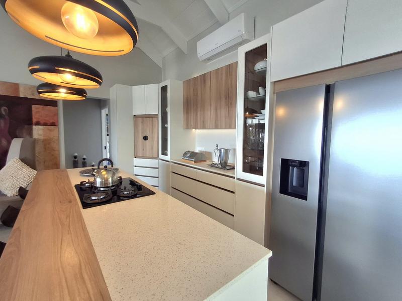 4 Bedroom Property for Sale in Da Gama Bay Western Cape